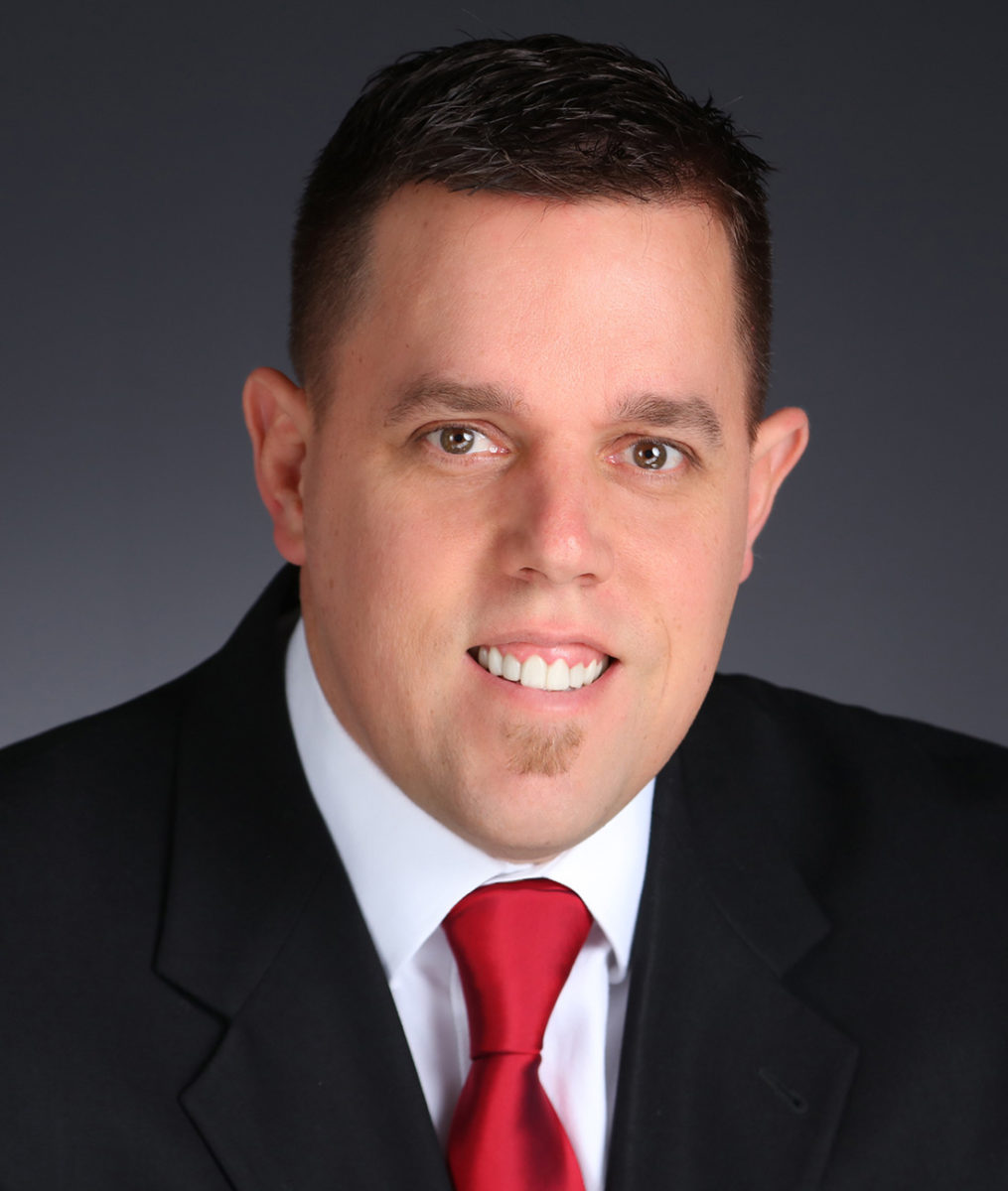 headshot_author_axene_erik